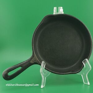 Wagner Ware Cast Iron #3 Skillet 6 1/2 Inch double spout Unmarked Vintage